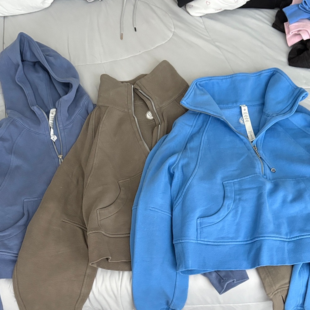 SET OF 3- lululemon scubas size xs/s